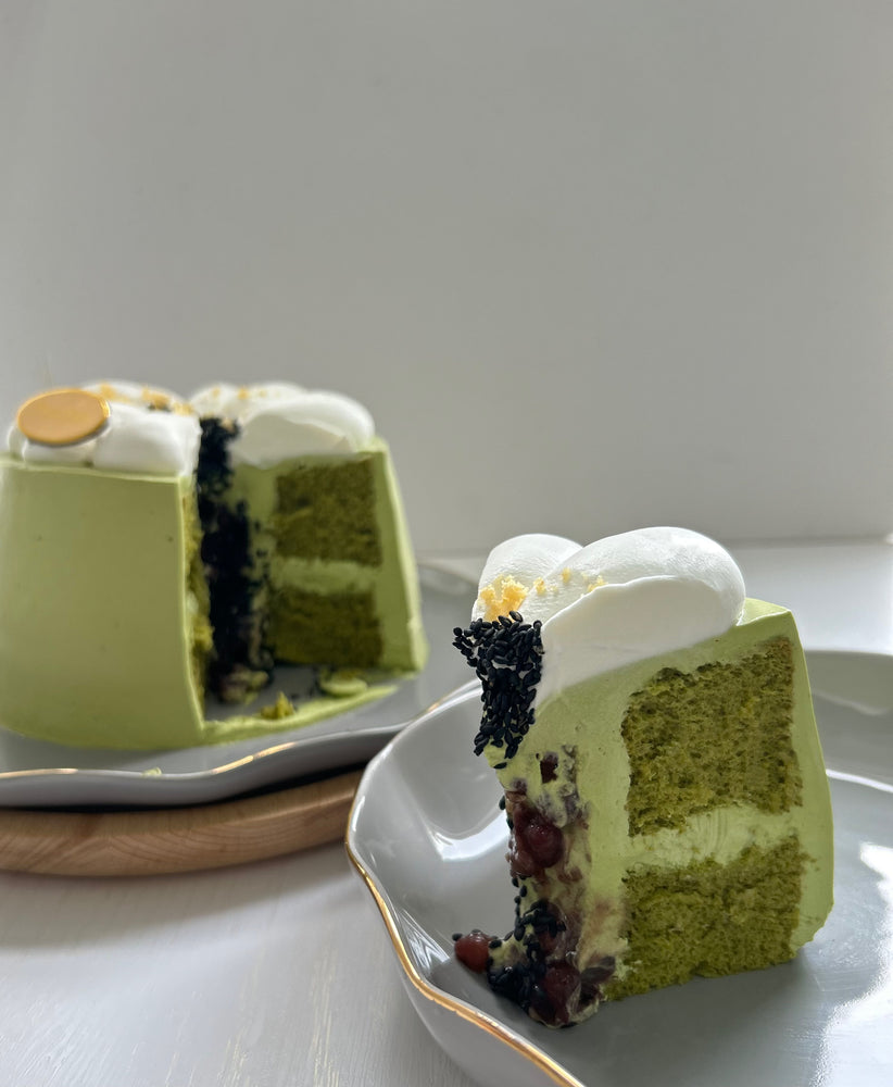 NEW - Matcha & red bean chiffon cake